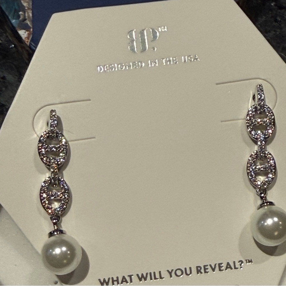 Bomb Party Elegant Rhodium and Pearl Drop Earrings